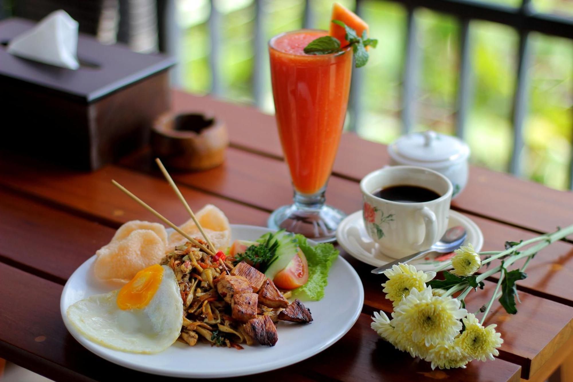 Rostika Hotel Sekumpul Buleleng  Exterior photo