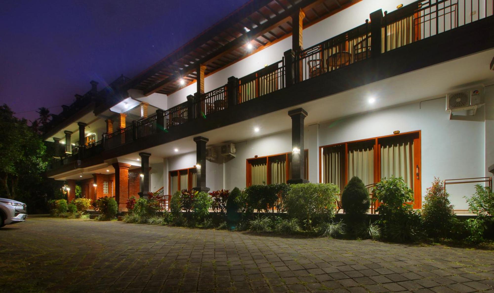 Rostika Hotel Sekumpul Buleleng  Exterior photo