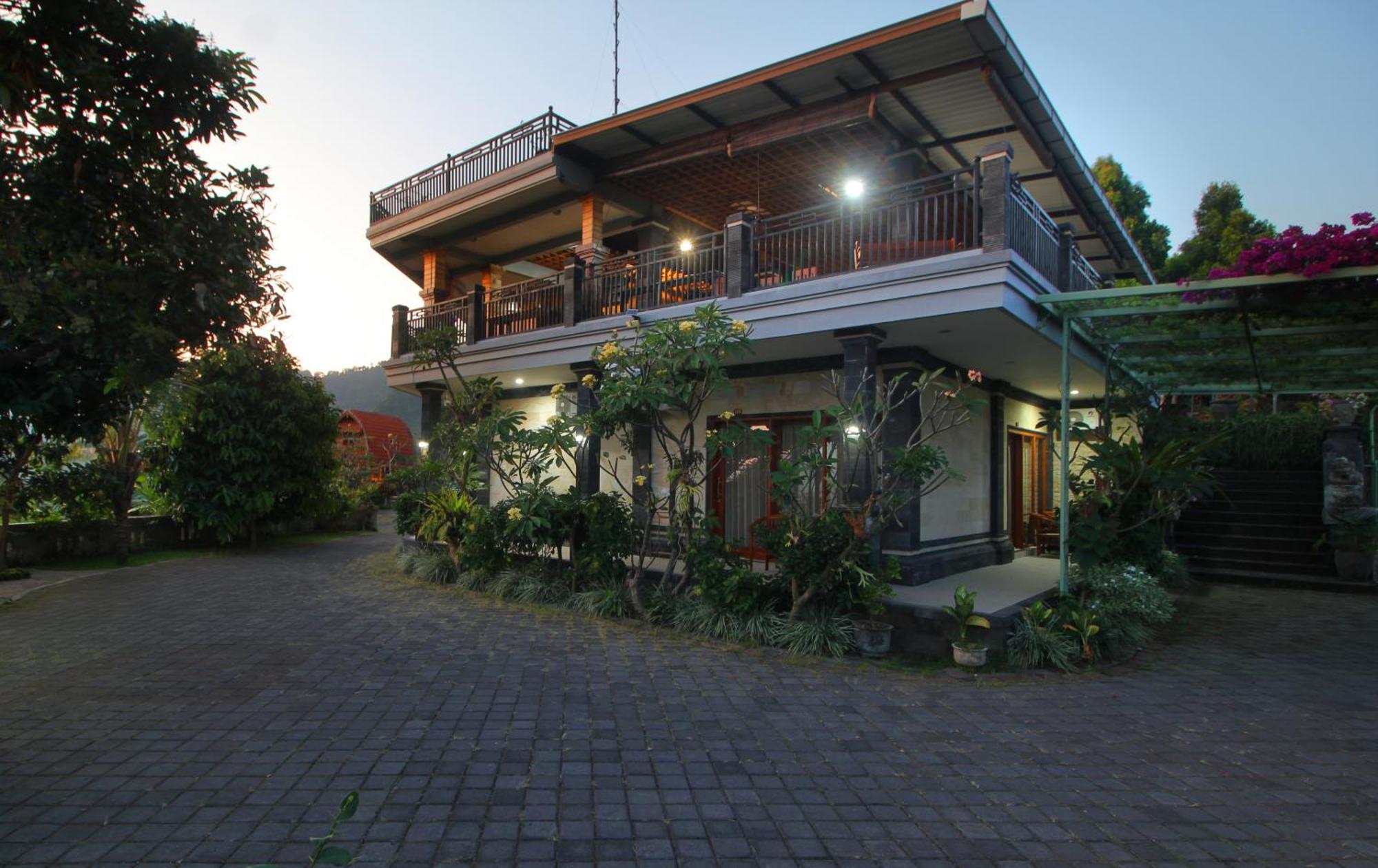 Rostika Hotel Sekumpul Buleleng  Exterior photo