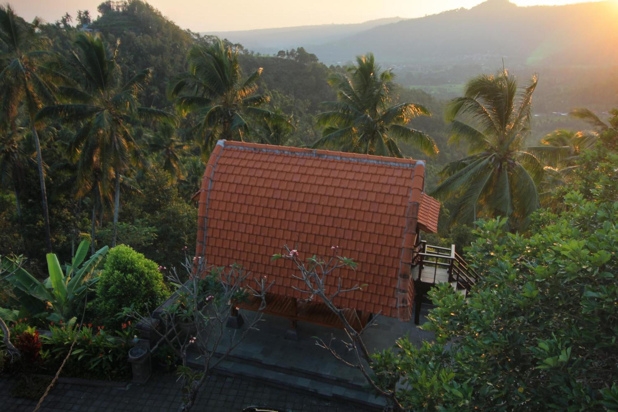 Rostika Hotel Sekumpul Buleleng  Exterior photo